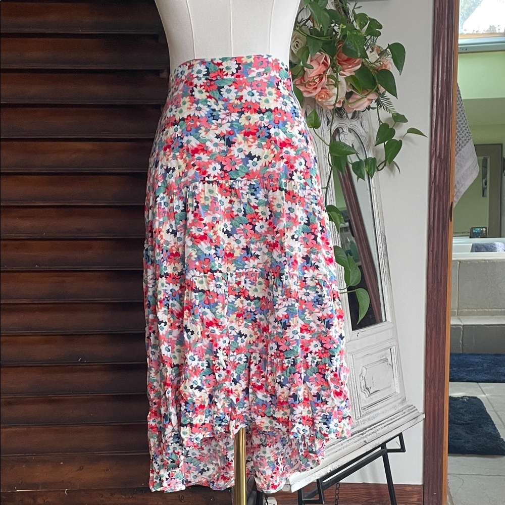 Floral High-Low Skirt Pretty Garden Small Lined